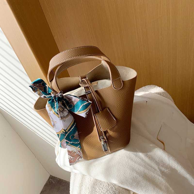 

Designer Luxury Women's Handbag Graffiti Vegetable Basket Fashion Versatile Bucket Bag Silk Scarf Large Capacity TideJSL1UZYN Picotin, White13