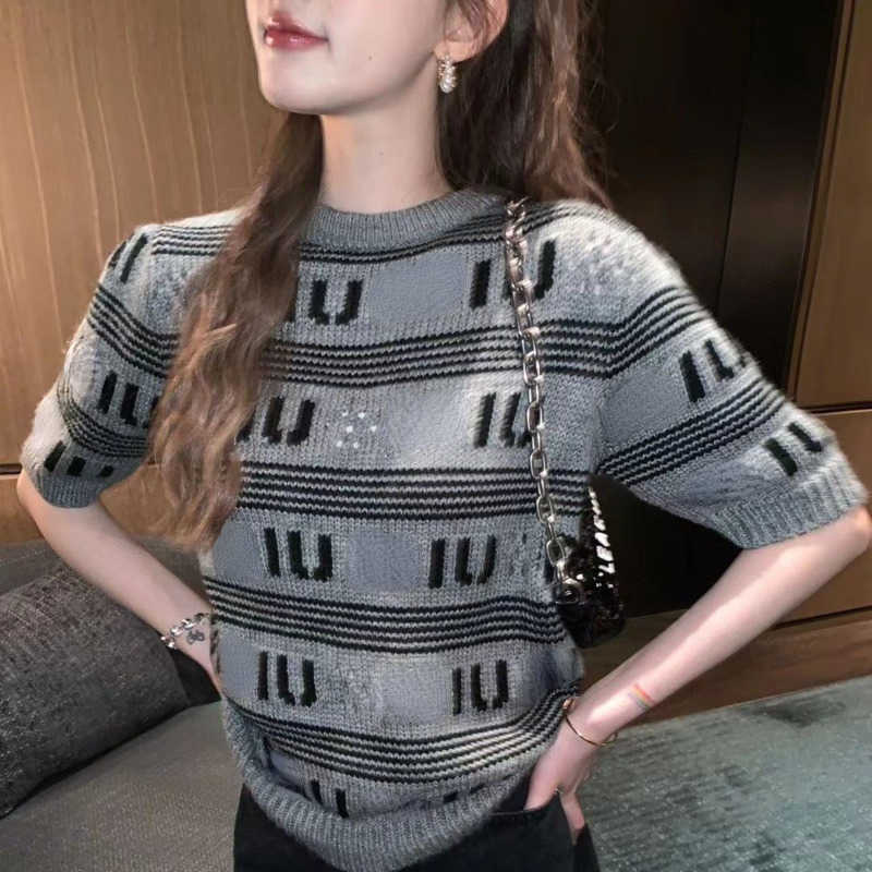 

fashion knitted t shirt designer wool sweater full letter jacquard short sleeve sweaters miu women striped crew neck pullover top, Gray