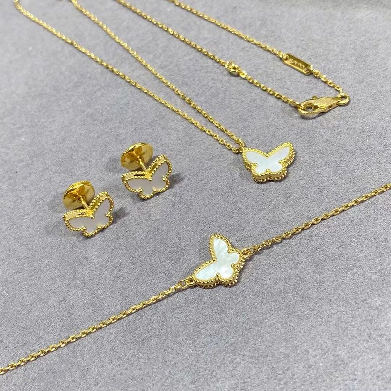 

S925 sterling silver sweet butterfly pendant necklace for women luxury clover brand designer shell short choker bracelets necklace earrings jewelry gift, White