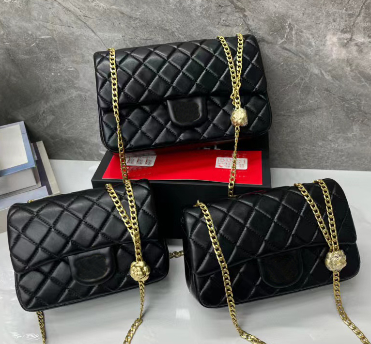 Camellia adjusting buckle Shoulder Bags Cross Body Designer Handbag Rhomboid Fashion Bags Crossbody bag-image-995672402