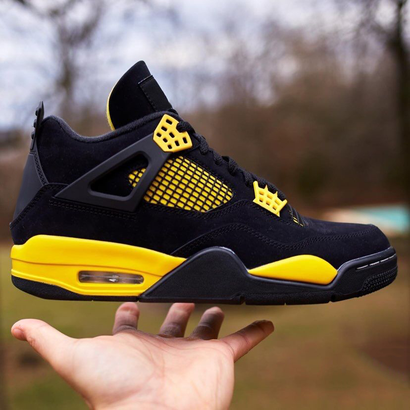 

Jumpman 4 4s Thunder Mens Basketball Shoes Black Tour Yellow DH6927-017 Men Women Trainers Sports Plat-form Shoe Sneakers Sneaker Size 5.5-13 Top High Quality 2023 New, Og thunder