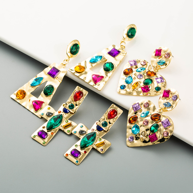 

Chandelier Dangles Retro gold earrings Earrings exaggerated geometric heart shape alloy inlaid color rhinestone earrings