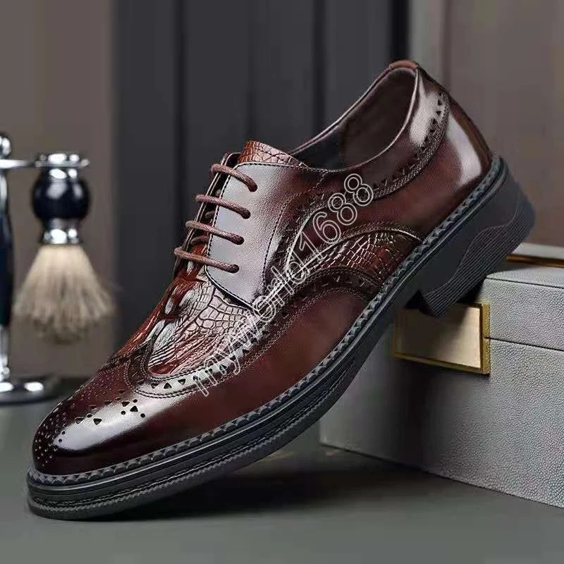 

Luxury Men's Brogue Shoes Men SUIT Shoes Casual Formal Business leather Shoes Men brown Wedding Shoes Italian Dress banquet Shoe