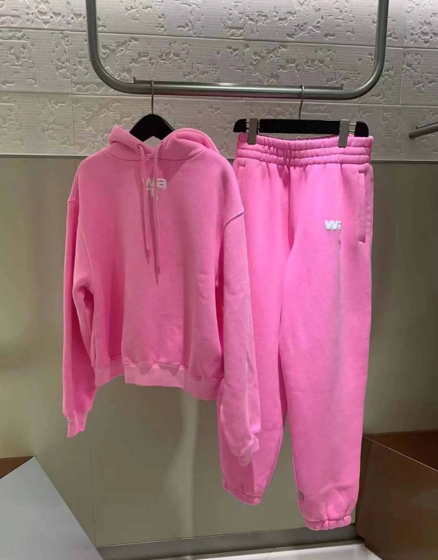 Aexand wang designer sweat à capuche femme sweats à capuche sportwear coton sweat-shirts en peluche hommes rose pollover taille américaine S-XL