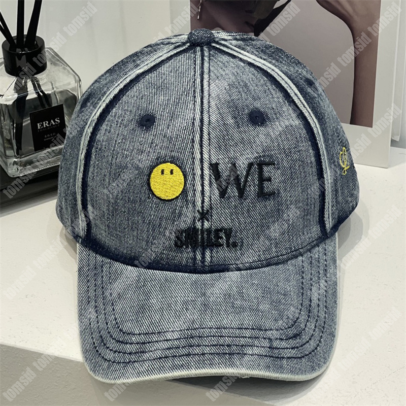 

Denim Unisex Mens Designer Ball Caps Fashion Womens Luxury Baseball Cap Adjustable Smilely Casual Casquette Fitted Hats, Grey