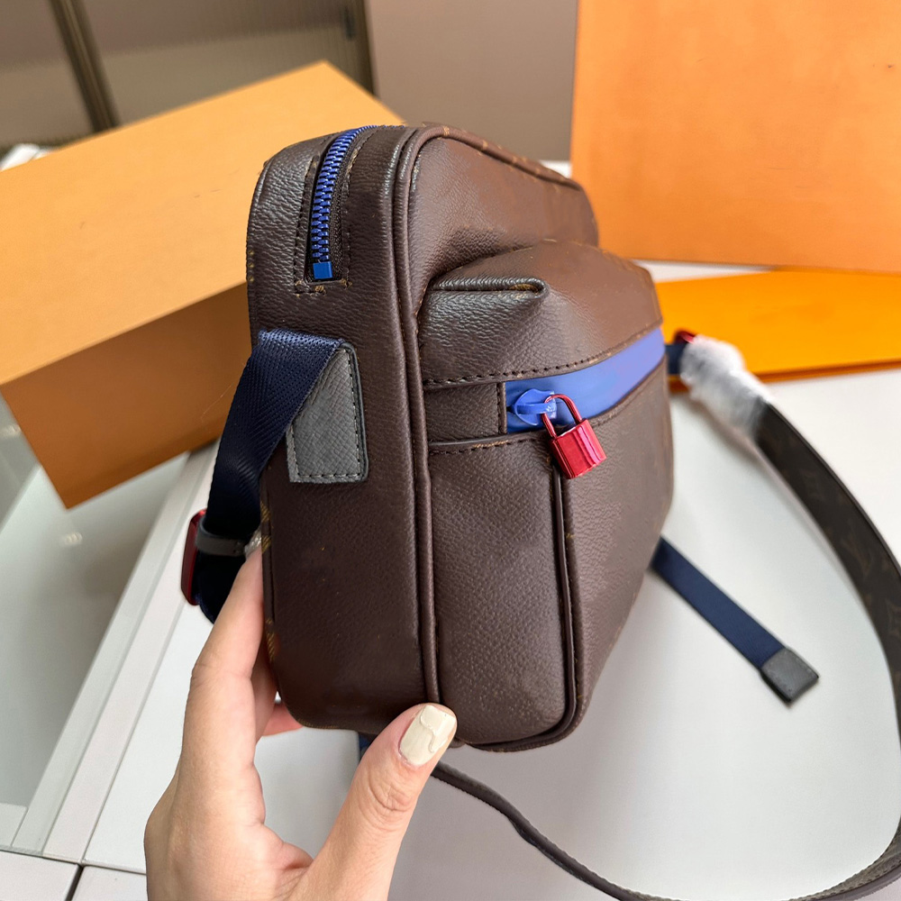 

top 10A Messenger Bag designer messenger bag man lulu bag Embossing cross body bag Luxury Designer Bags fashion bags 20cm, Gold