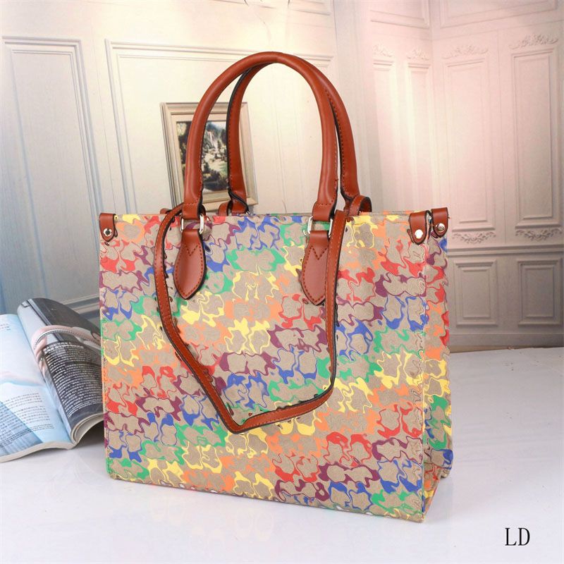 

2023 luxurys designer bag women tote bag Purses classic women handbags backpack Designer Fashion woman Shoulderbag famous brand Clutch wallets Large capacity tote, As pic