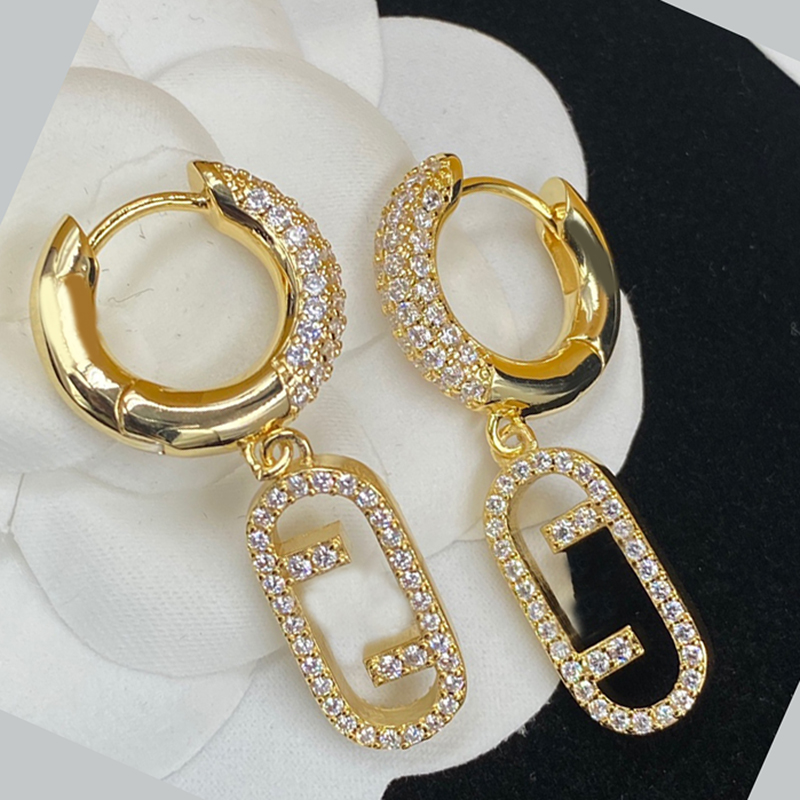 

Luxury designer gold earrings for women Jewelry Stud Earrings Fashion Womens hoop earrings Classic F Letter Studs Wedding Heart Gifts