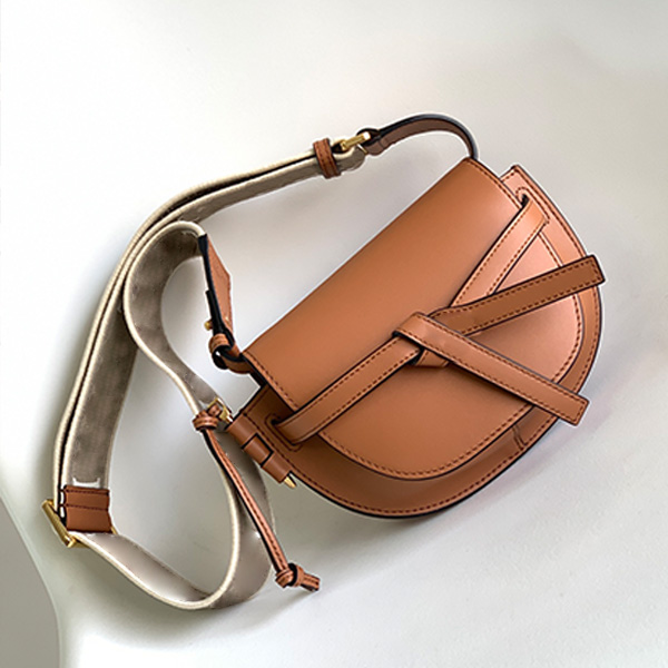 

Loewss designer bags Leather bags women's bag small handbag mini bags small clutch holder bag buckle purse New style loe women's fashion black purses, Beige