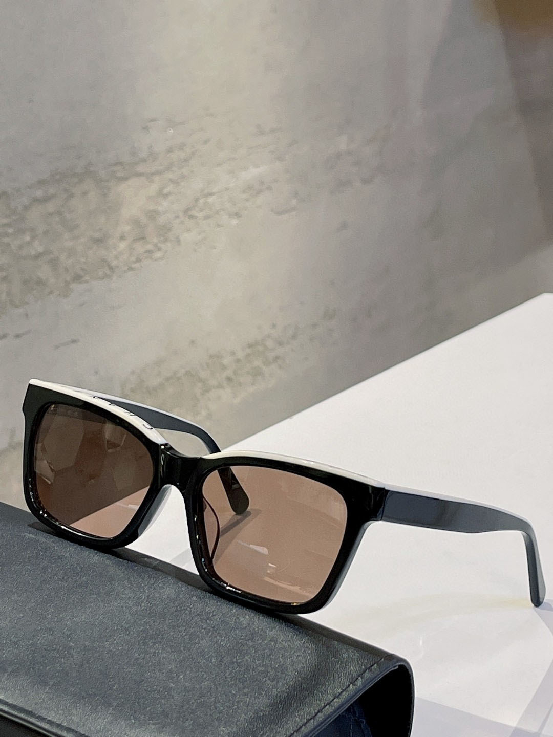 

60Sunglasses Sunglass Top Original high quality 5417 Designer Sunglasses men famous fashionable Classic retro luxury brand eyeglass fashion design women