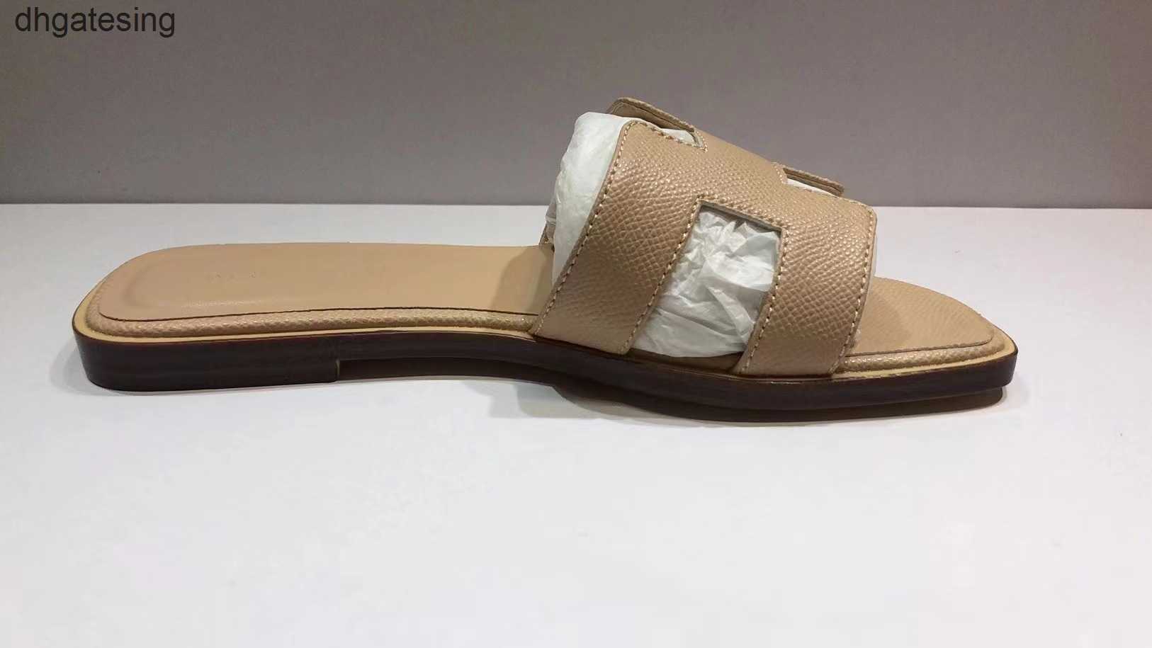 

Line 2023 Home Shoe Sandal Slipper Candy h Colors Flat Bottomed Leather Outside Oversized One Slipper Women Orans Sandals D5IX