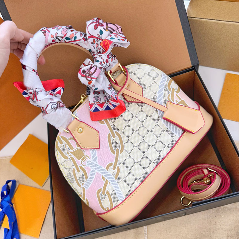 

White Checker Shell Bag Graffiti Printed Totes Handbag Purse Shoulder Crossbody Bags Fashion Letter Zipper Closure Gold Hardware Removable Adjustable Strap, 24*18cm