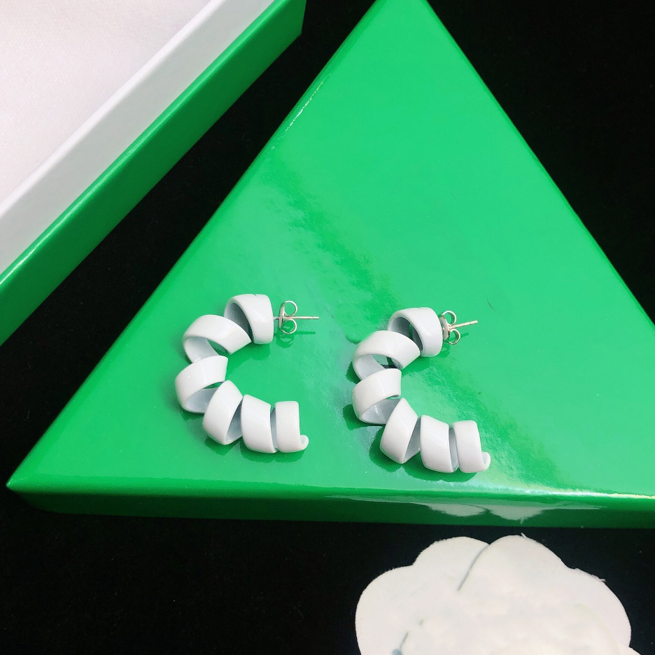 

Woman Charm Earrings Bottegas Earing Designer Stud Pearl Orecchini Fashion Luxury Jewelry Hoop Women Twist Ohrringe 45648