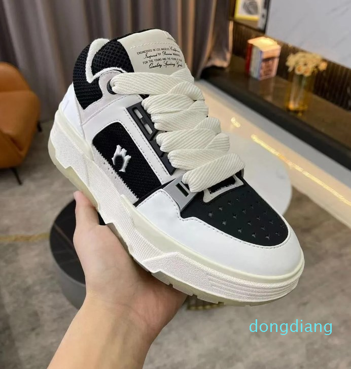 

2023 Designer Casual Shoes Men Women Leather Sneakers Low Top Lace Up Spring board shoes Trendy Sneaker versatile, White