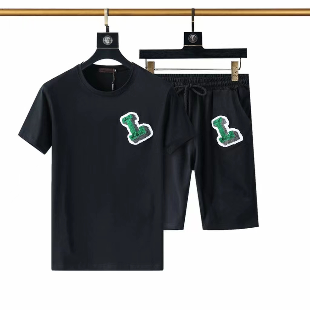 

Famous designer for Men's Tracksuits designs summer trendy and fashionable men's sports quick drying clothes, casual beach pants set, men's loose fitting set, Black