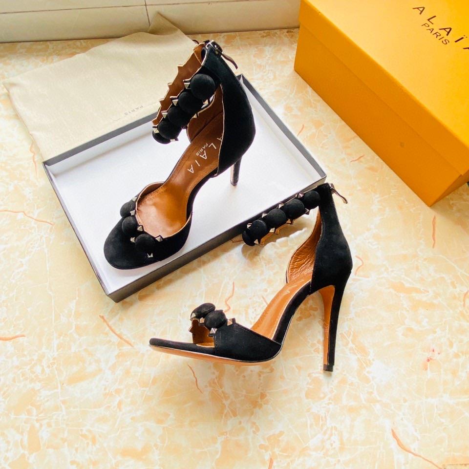 

Alaia Bombe Ankle Bracelet Sandals Italy Ankle Strap Back Zipper Studs Fashion Alaia Shoes 105mm 10.5cm Ankle-Wrap High Heels Size 35-42, 4 as picture