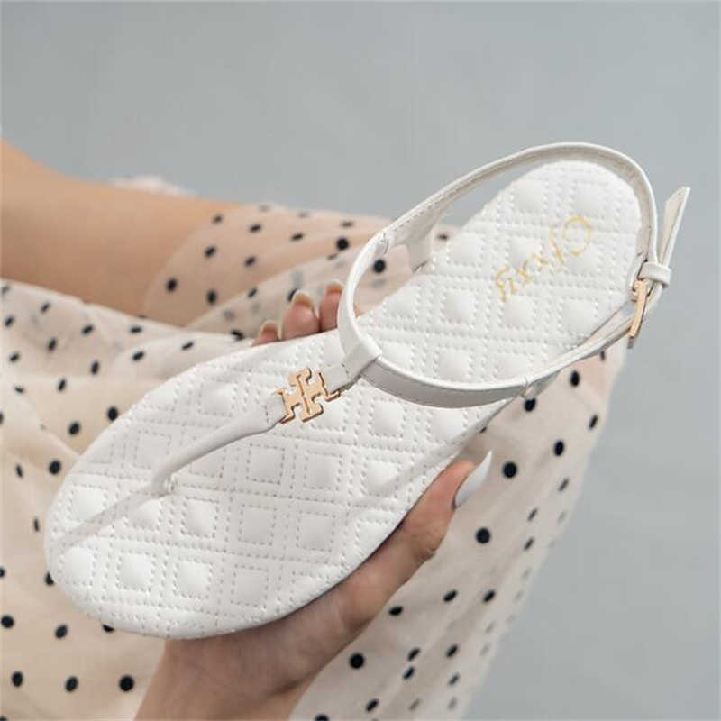 

Sandals Women's sandals summer soft bottom fashion/Versatile shoes women's 2022 New designer slide rubber Flip-flops flat sandals women Y2304, White