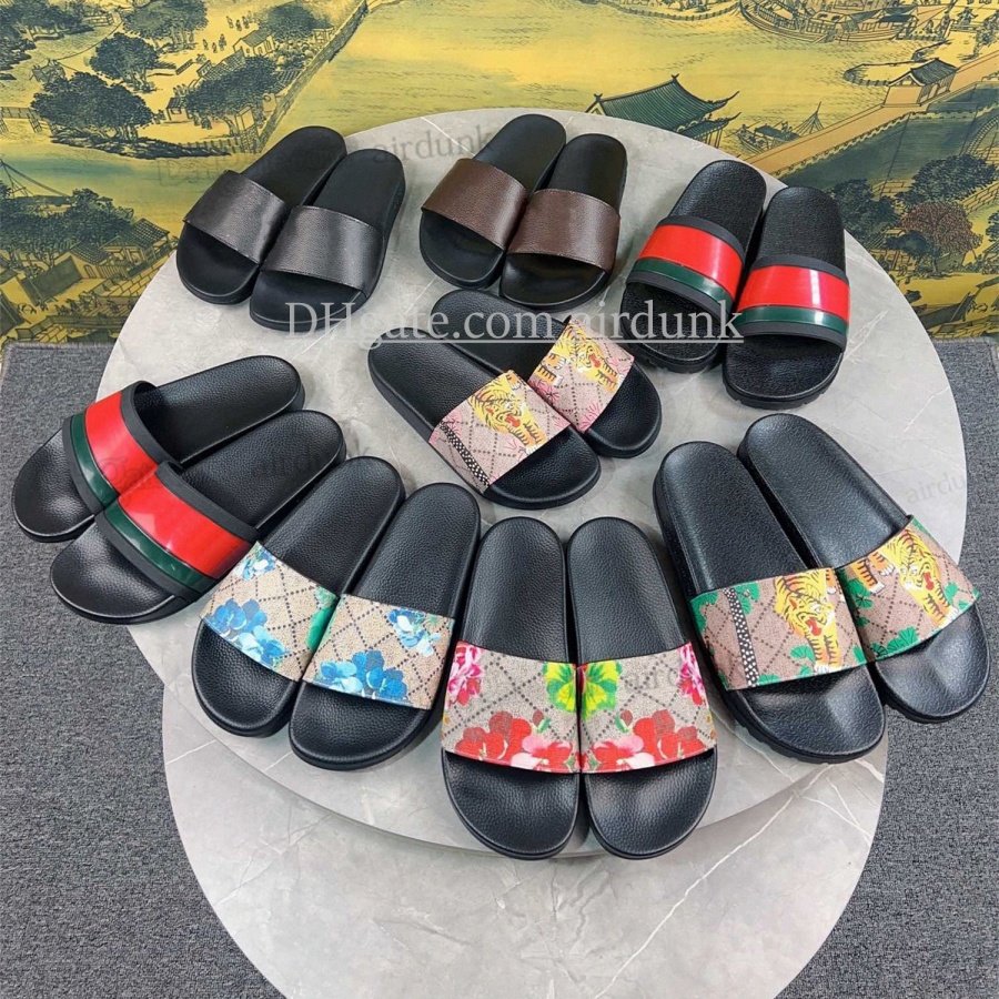 

Luxurys Designers Sandals For Men Women Fashion Classic Floral Brocade Slides Flats Leather Rubber Heatshoes Platform Flip Flops Gear Beach Shoes Loafers 36-48, 32
