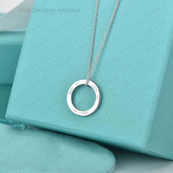 

Pendant Necklaces Luxury Pea Necklace Women Stainless Steel Diamond Designer Neck Jewelry Christmas Gift Wholesale with Box 13 59WF