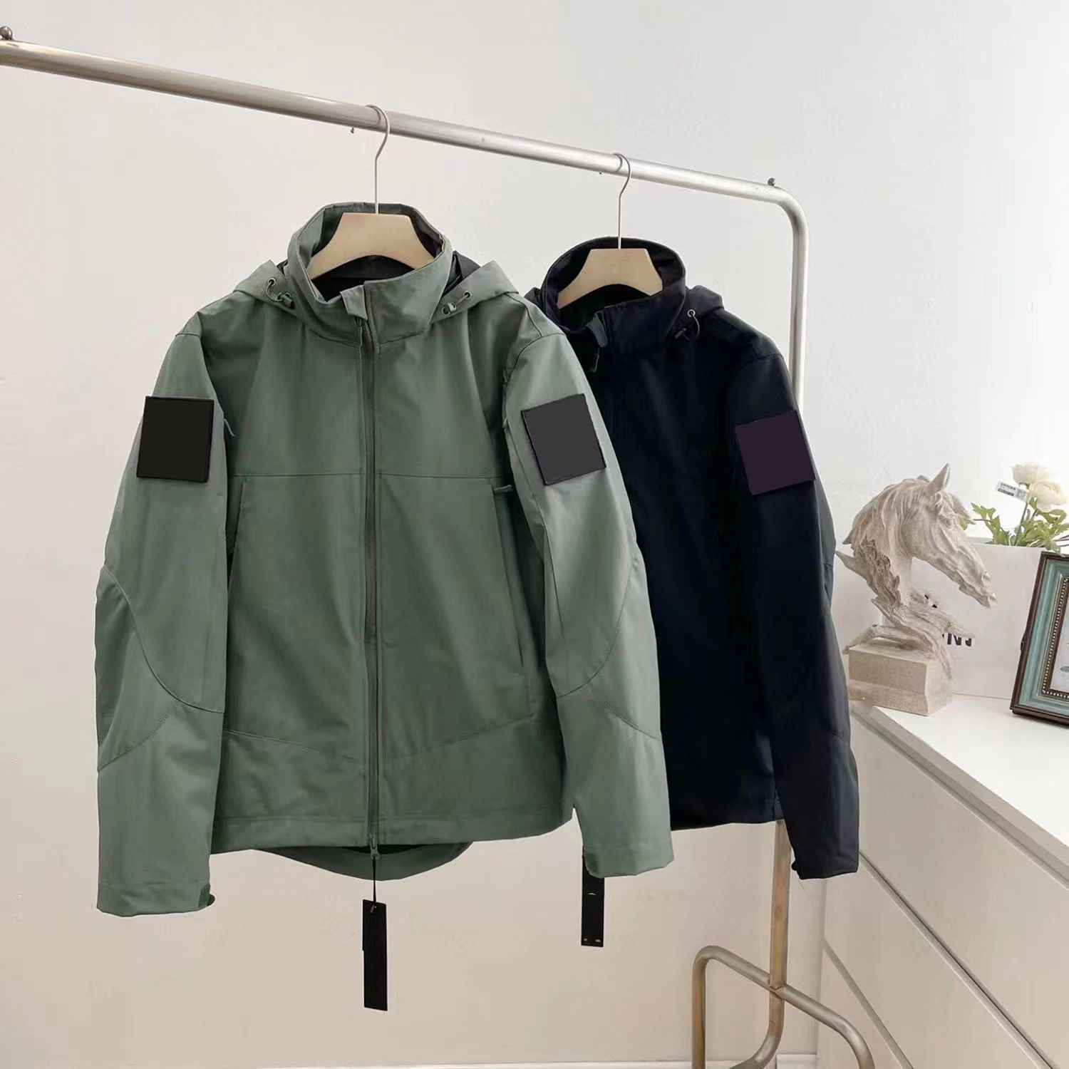 

Mens Jacket Coat Man Coats Designer Budge Outwears Hooded Jackets Budge Sleeve Streetwear Tops Asian Size S-3XL, Black