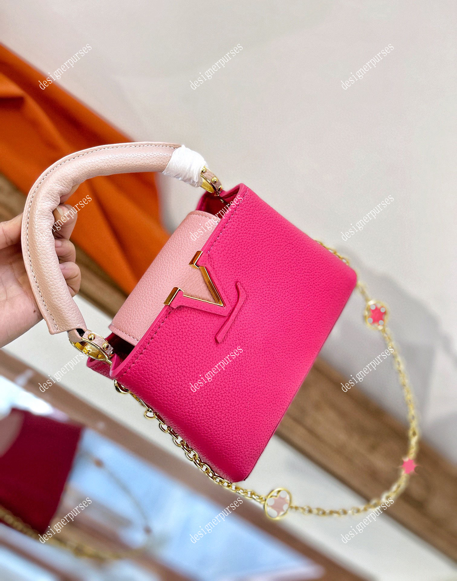 

TZ Designer Bags Fashion Capucines Ladies Bag Luxury Cowhide Golden Buckle Hardware Tote Bag Wide Strap Crossbody Bag Classic Flap Handbags Women Shoulder Bag 21CM, Peach