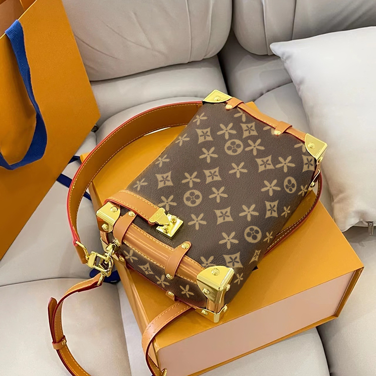

M46358 M21741 trunk box clutch bag Luxury Designer Womens Man Leather tote handbag Embossed zipper shoulder Bag pochette nano purse men wallet crossbody Unisex bags, Brown embossed