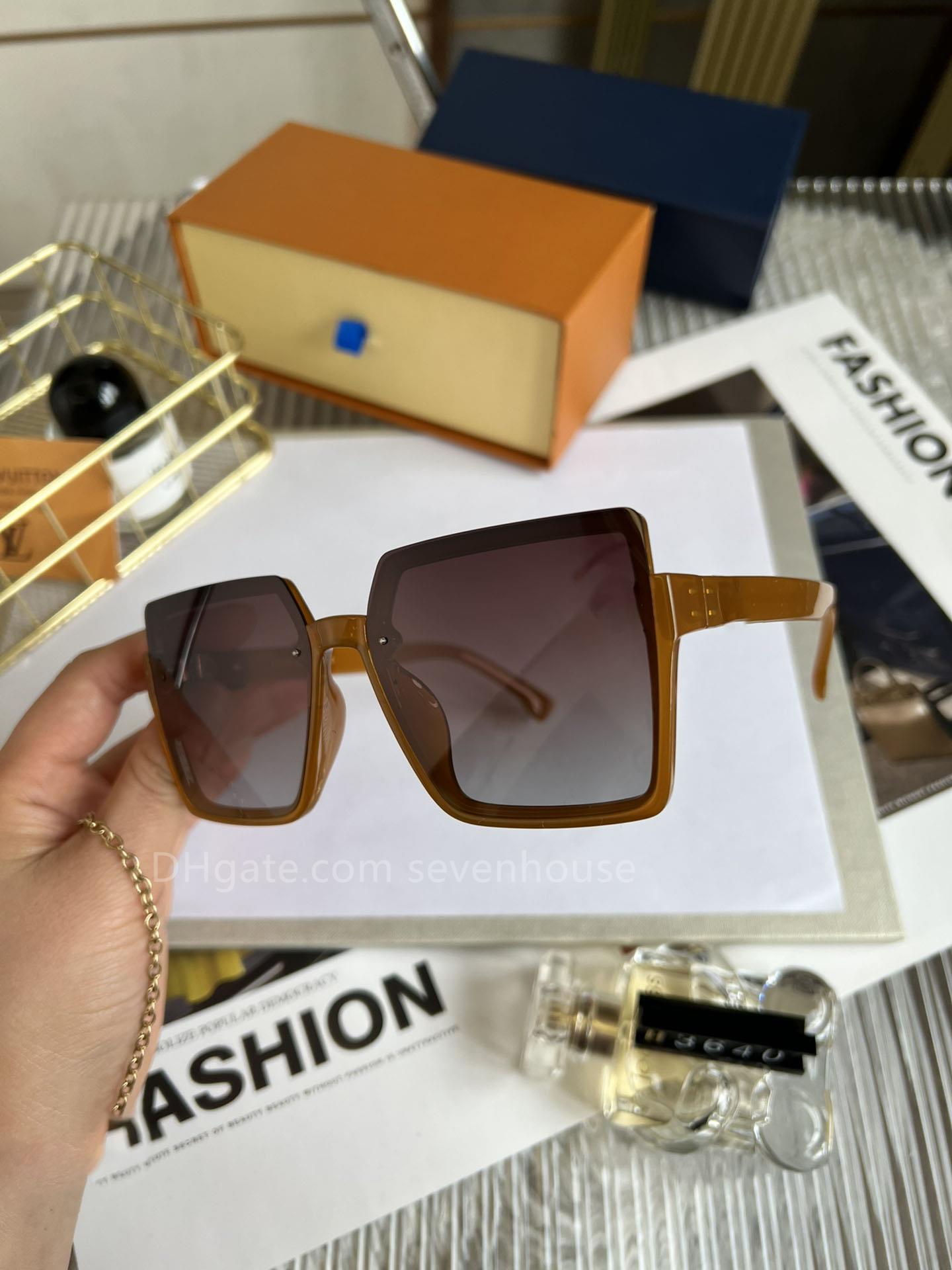 

fashion eyewear Women Sunglasses HD thickened polarized casual glasses Fashion polarized sunglasses round gradient color luxury beach glasses