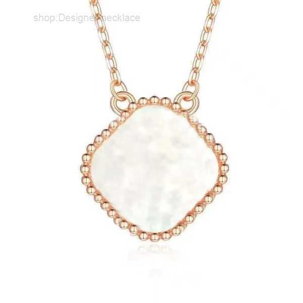 

Pendant Necklaces Luxury Four Leaf Clover Mother of Pearl Designer Jewelry Plated Silver Gold Chain Stainless Steel Wedding Christmas Gift Zb002 E23 12 PJPM
