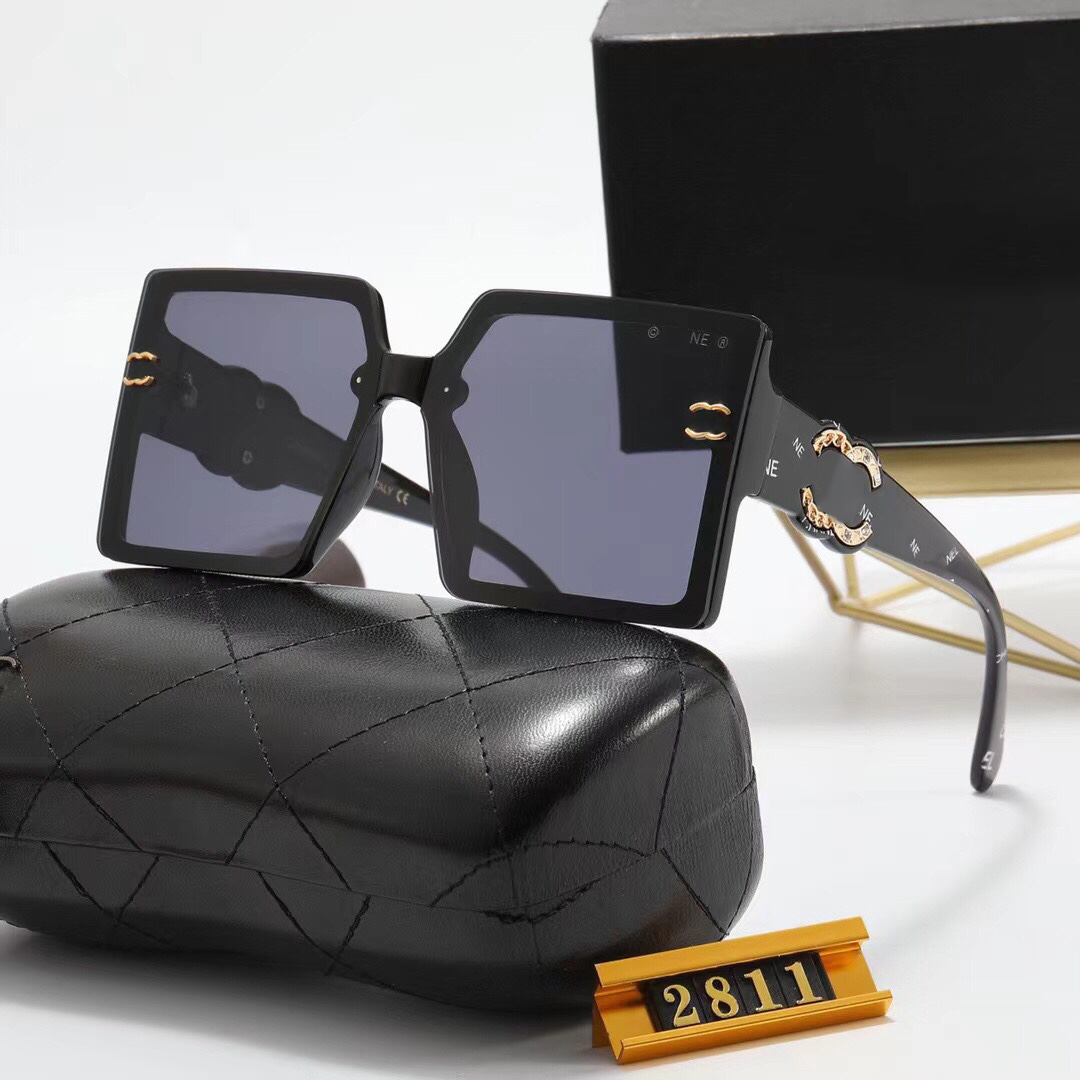 

Designer sunglasses for women luxury high-end sunglasses trend anti-UV large frame gradient color sunglasses 7 colors available good