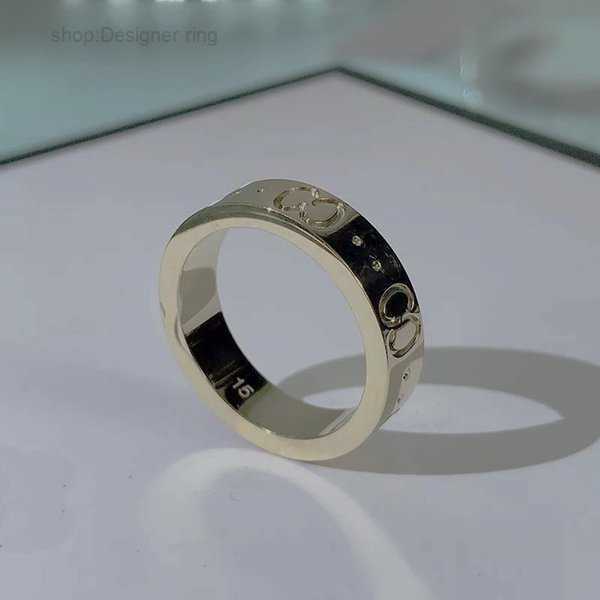 

Band Rings Luxurys Designers Fashion Men Women Titanium Steel Engraved Letter Pattern Lovers Jewelry Narrow Ring Size 5-11 2 3F2E