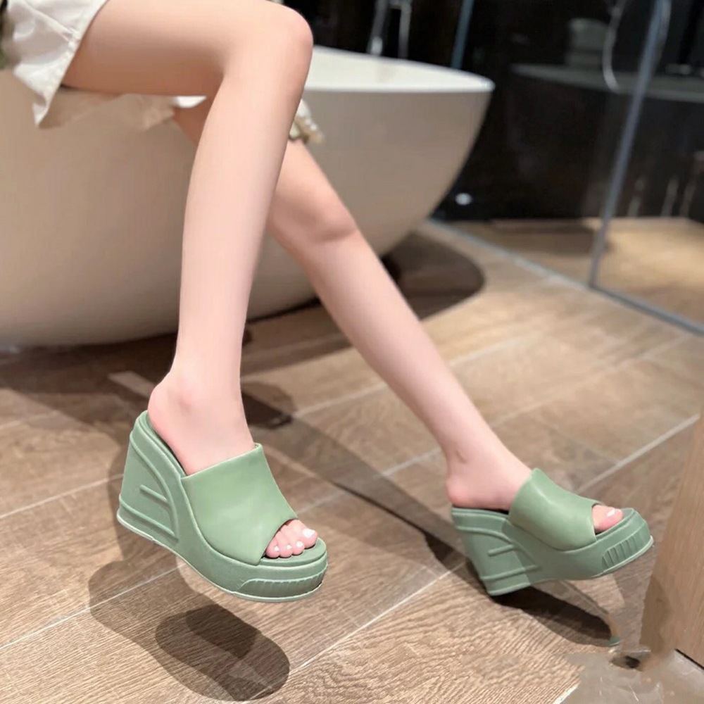

Platform slope root Genuine leather slippers Women's heeled mules fashion dinner sandals Luxury designer open toe high heels shoes Factory shoes35-42With box, Fuchsia