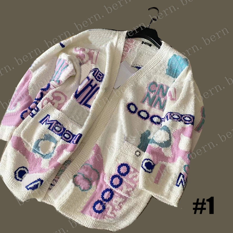 Cardigan tricoté avec Logo coloré pour femme, vêtement à la mode, pull asymétrique épaule dénudée, SML
