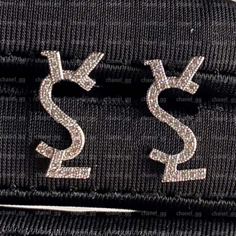 

Diamond Stud Earrings Designer Jewelry Fashion Silver Earring For Lady Women Party Studs Hoops Wedding Engagement For Bride Box 132