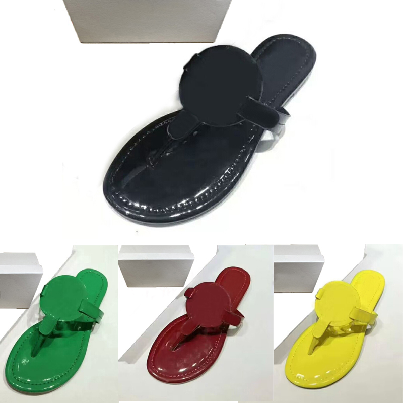 

Classic beach slippers Designer shoes Summer women SHoes Clip toe Flip flops sexy Flat heel Lady slippers Belt buckle Soft cow Leather sandals Large size 35-42 us4-us11, Apricot