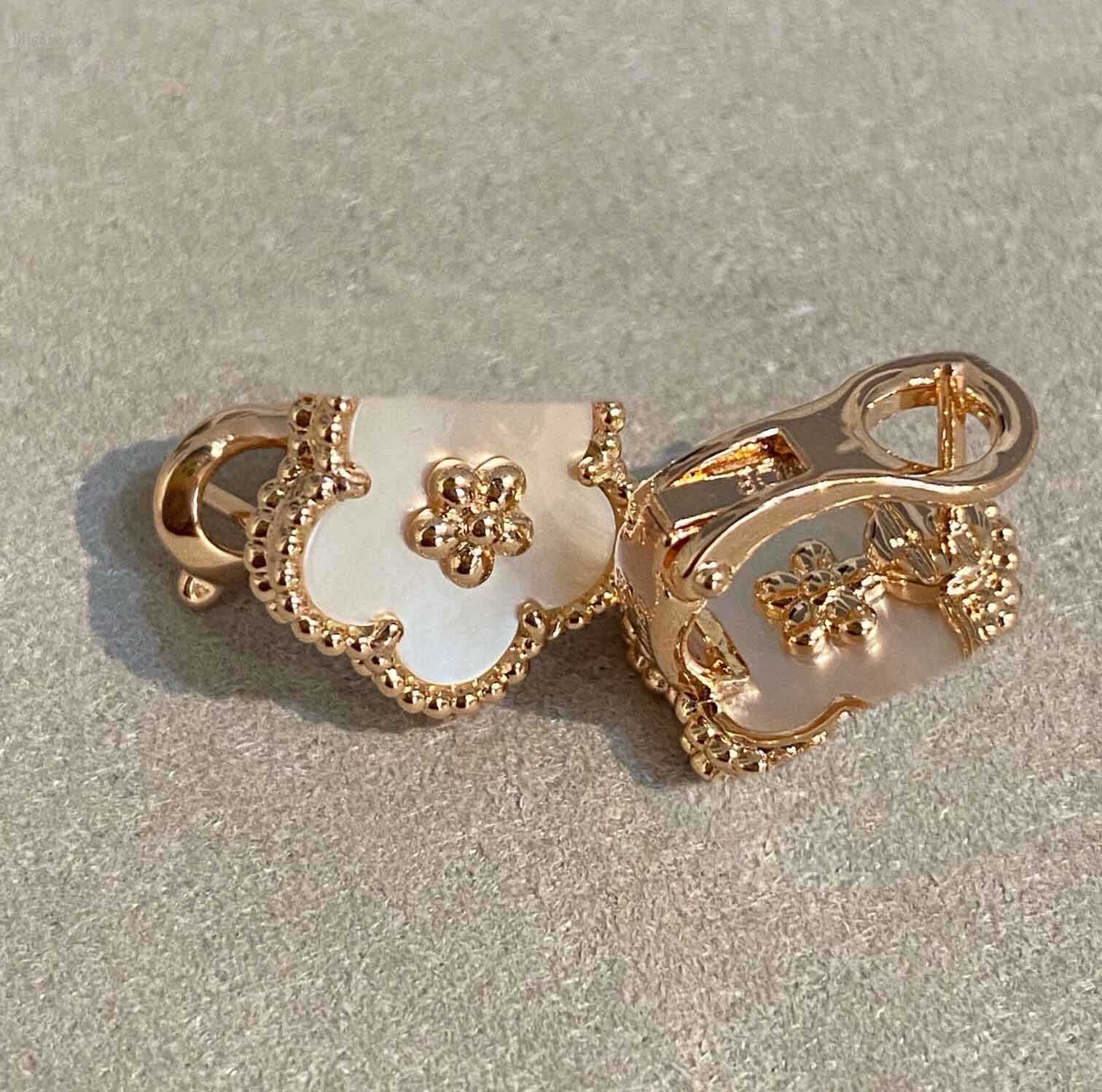 Designer Bracelets V gold Clip earring bracelet with nature shell flowr shape with diamond for women wedding jewelry gift have normal box stamp P-image-857077762