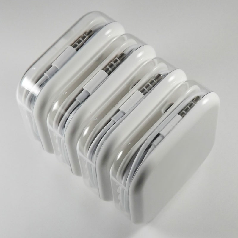 

1.2 M Earphones Wired 3.5mm with Mic 1.1M In-ear Stereo headphone for iphone 4/5/6 android, Black