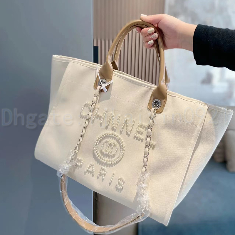 

7A Designer Large Capacity Beach Bags Luxury pearl tote seaside Ladies shoulder handbags sunshine vacation shopping bag Fashion channel Puff Beach handbag wallet, White