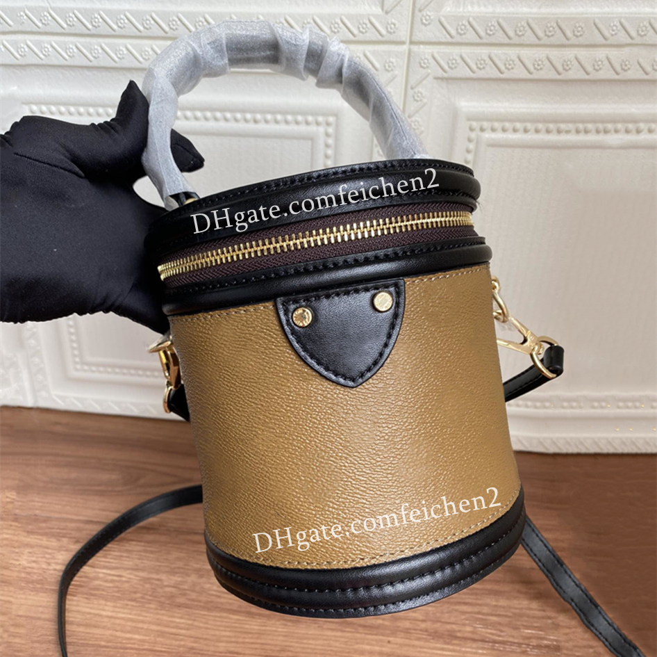 

Evening Bags Cylindrical Handbag Wallets shoulder bag Fashion Designer messenger detachable strap round cylinder mini zipper Cosmetic Storage Clutch Without box, 57082-mini navy blue