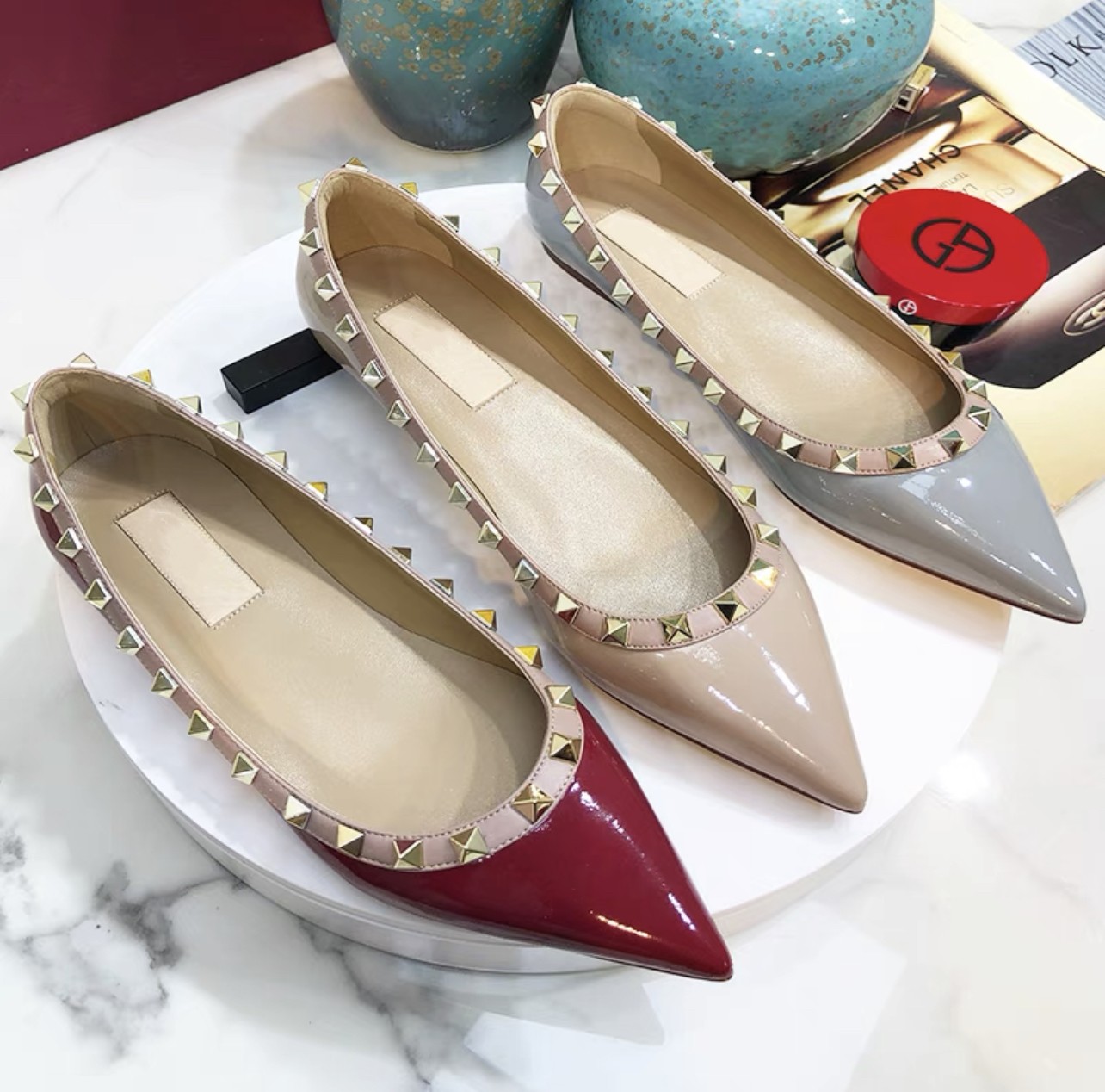 Brand Ladies Dress Shoes Stud Sandals Sexy Pointed Studs Designer Nude Fashion Wedding Studs Women Flats Plus Size Ladies Dress Shoes