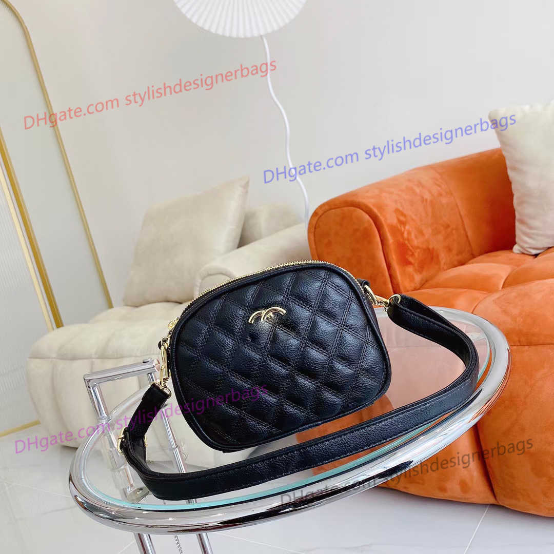 

Cross Body 22P Series Mini Camera Bag Makeup Bags Cosmetic Bagss Crossbody Bags for Women Adjustable Shoulders strap Shouderbag with Back Zip Pocket 49F3, Black