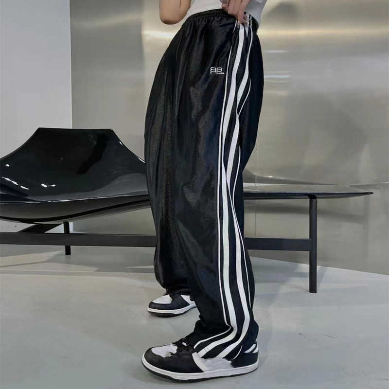 

designer' new men' women' short sleeved sportswear set Shirt High Edition Luxury House Double Letter Embroidery and White Edge Ribbon Loose Casual Pants, Black