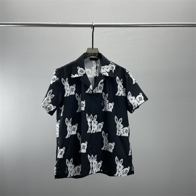 

2 LUXURY Designers Shirts Men's Fashion Tiger Letter V silk bowling shirt Casual Shirts Men Slim Fit Short Sleeve Dress Shirt M-3XL#516