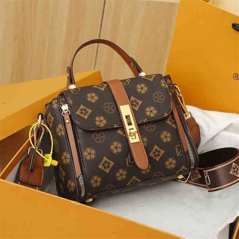 

Designer bag 2023 summer tote 20% off Classic old flower exquisite Messenger Shoulder and leisure texture1HQH, Sky blue