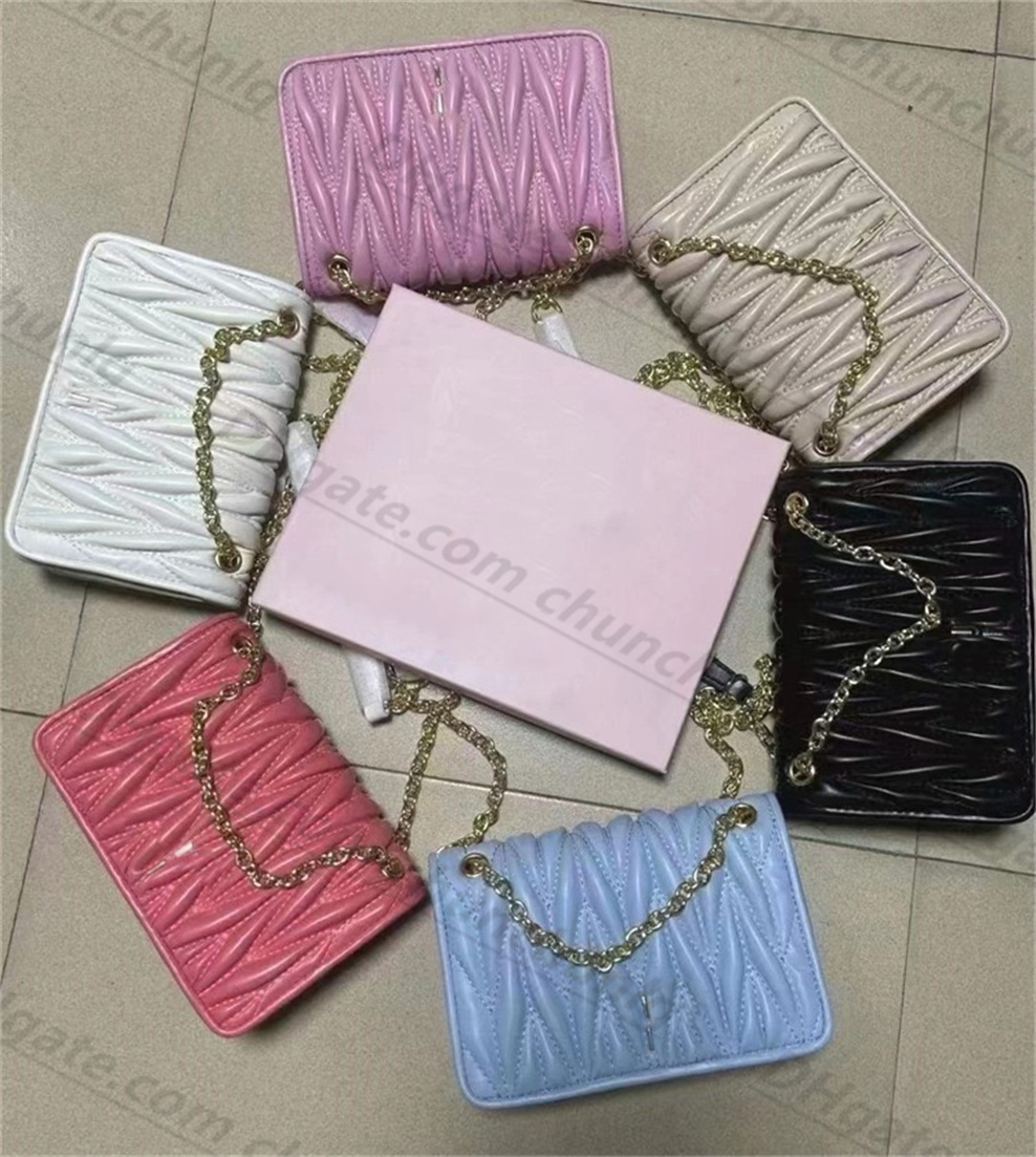 

fashion High quality chain Shoulder Bags soft sheep leather handbags Luxury designewallet womens Cross body bag Hobo Totes Cosmetic Bag purse Cross Body, White