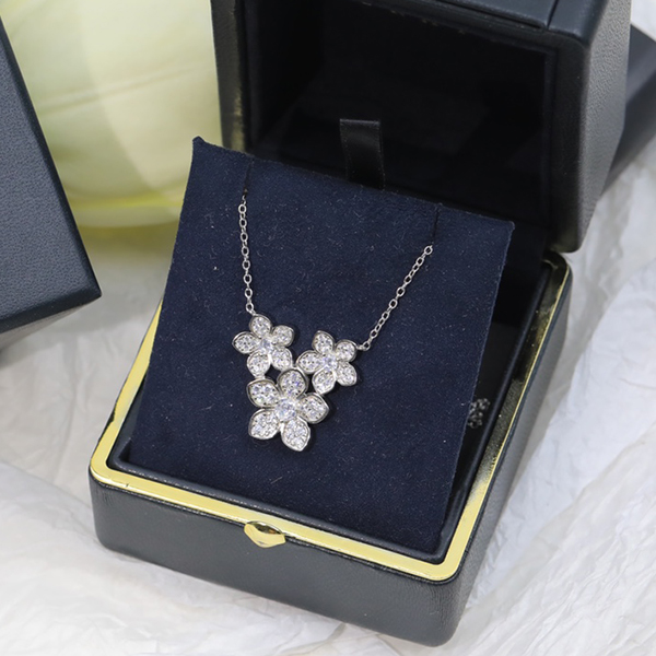 GRAFE necklace for woman designer Peach Heart Cut Diamond jewelry official reproductions 925 silver luxury fashion crystal European size with box-image-942222980