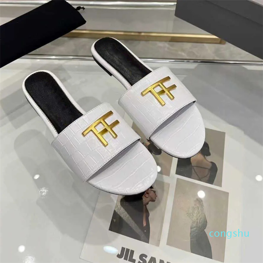 

Flat Sole Slipper Sliders Designer Letter Slippers Slides Metal Diamond Shiny Stamped Crocodile Leather Slide Round Toe Shape