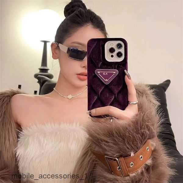 

Womens Designer Phone Cases for Iphone 14 14pro 14promax 14plus Fine Velvet Wave Air Cushion Luxury Brand Phonecases 13 12 11 4 WL3K, P4
