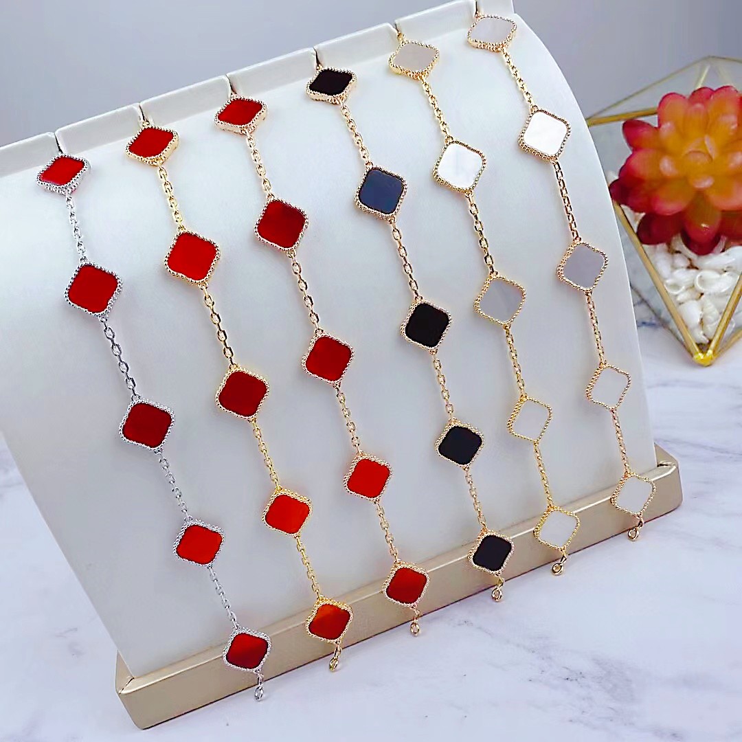 Fashion Classic Women&#039;s Bracelet chains 4/Four Leaf Clover Charm Jewelry Bracelet Elegant 18K Gold Agate Shell Pearl Mother and Daughter Bir-image-857598079