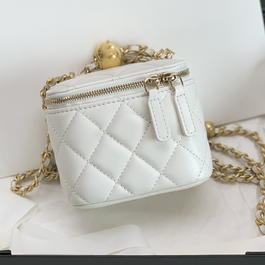 

Designer Cosmetic Bags Luxury Chain Bag 1:1 Quality Genuine Leather Crossbody Bag 11cm With Box MC139