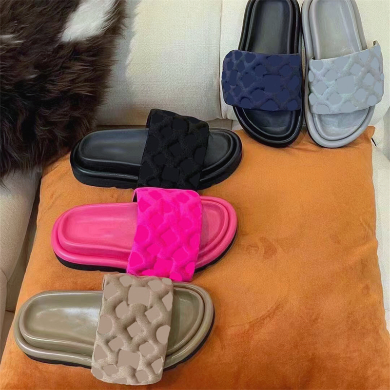 

Designer Men's and women's Slippers fashion platform Presbyopia Comfortable casual soft tow Unisex seaside couple beach shoes Large Size 35-45